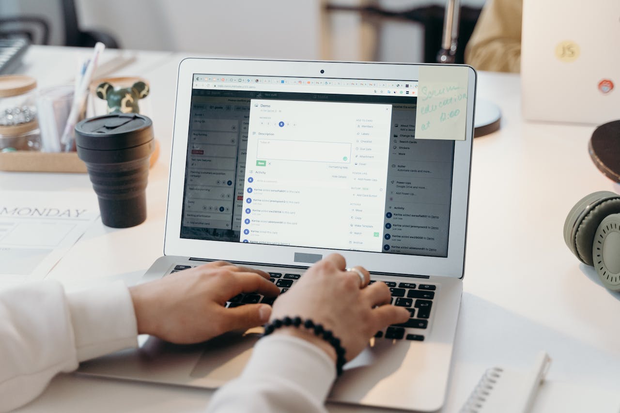 Best Anonymous Website Visitor Tracking Tools for Email Marketing Managers in 2026