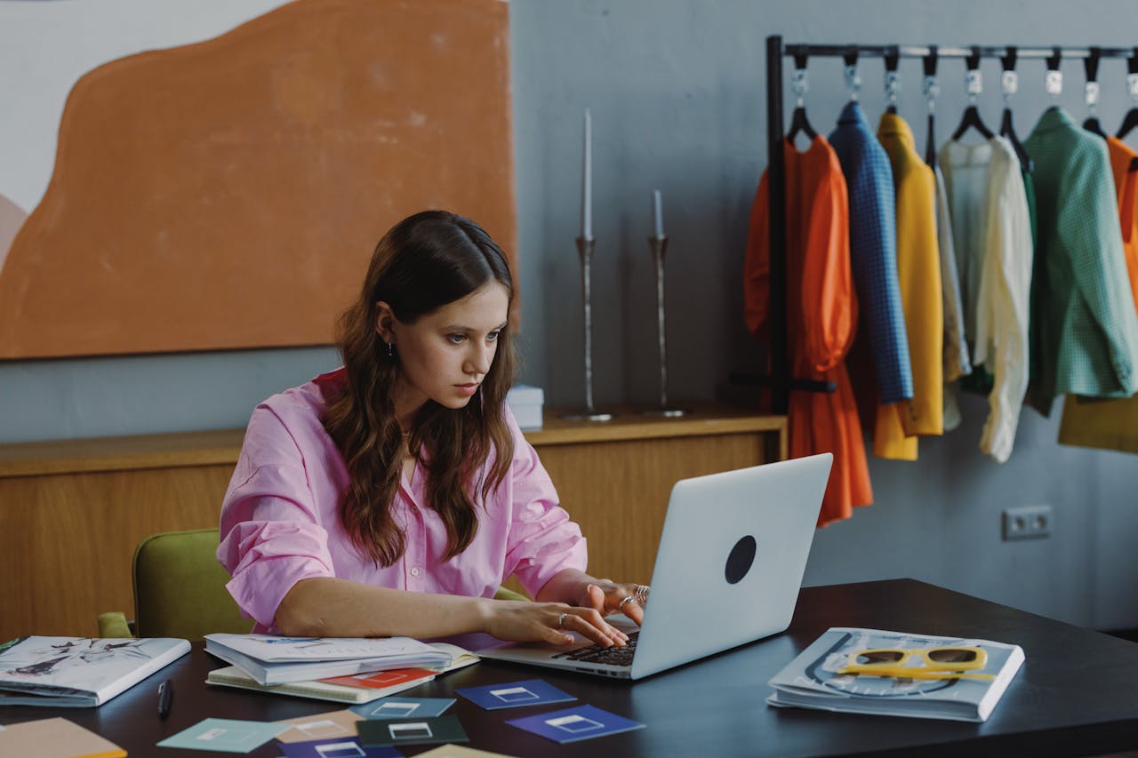 Best Anonymous Website Visitor Tracking Tools for Klaviyo Users in 2026