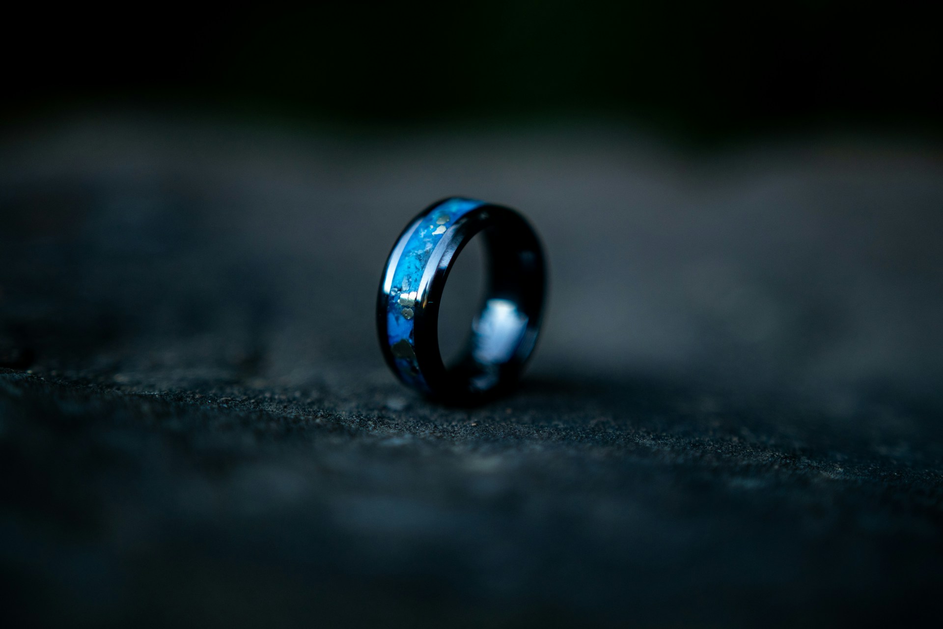 Oura Ring Marketing Strategy (2026)